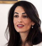 Умна и прекрасна: Амаль Клуни отныне будет преподавать в  Колумбийском университета