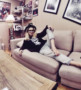 Светлана Лобода показала свою стильную квартиру