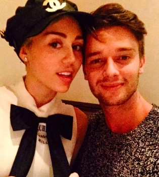 В ожидании свадьбы: Майли Сайрус и Патрик Шварценеггер готовы к браку?