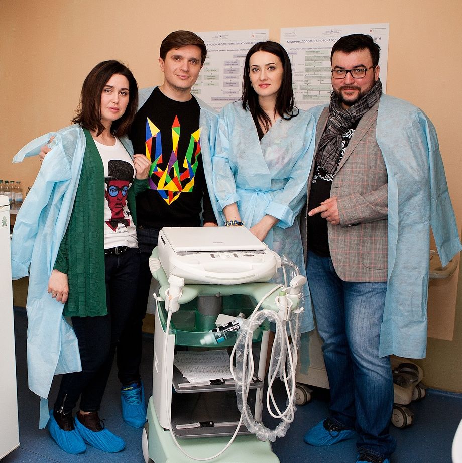 Ведущие 1+1 собрали 185 тыс. грн для больницы Охматдет и купили аппарат, который спасает жизни младенцев