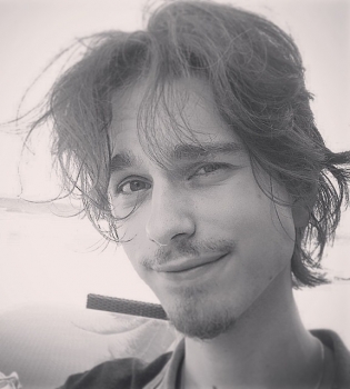 Стало известно, от чего умер сын Ирины Безруковой