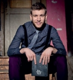 Иван Дорн стал певцом года по версии Yuna-2015