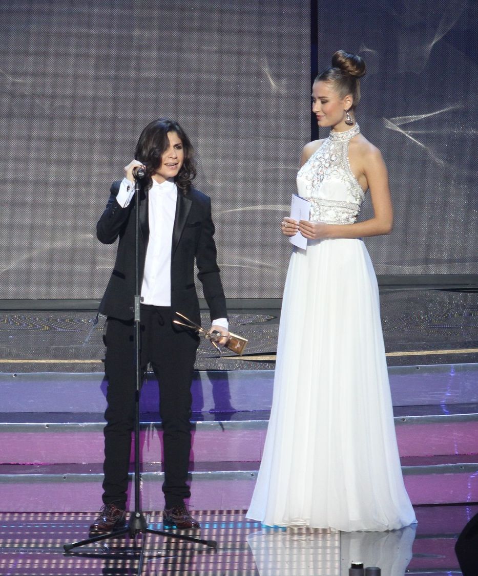 Продюсер Loboda Нателла Крапивина устроила скандал на церемонии Yuna-2015