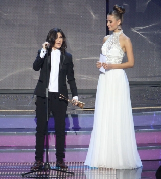 Продюсер Loboda Нателла Крапивина устроила скандал на церемонии Yuna-2015