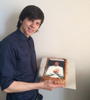 Александр Лещенко отмечает 26-летие в Турции