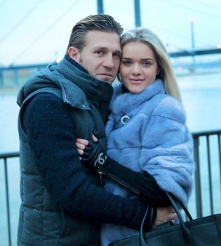 Андрей и Юлия Воронины впервые показали новорожденного сына