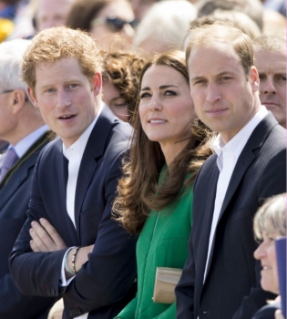 Принц Гарри может пропустить рождение ребенка Кейт и Уильяма