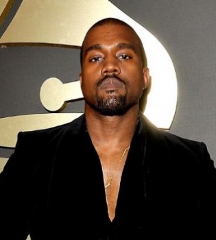 Канье Уэст выпустил собственную Библию