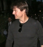 Шокирующая безотцовщина: Том Круз уже год не встречался с дочерью