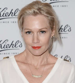 Звезда сериала &quot;Беверли Хиллз 90210&quot; Дженни Гарт снова выходит замуж