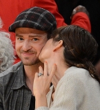 Джастин Тимберлейк и Джессика Бил впервые показали новорожденного сына