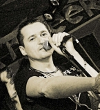 Юрко Юрченко покидает Украину