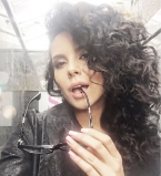 Настя Каменских похудела