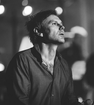 Святослав Вакарчук на концерте Океана Ельзи