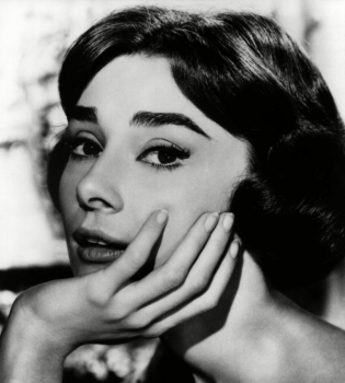 Икона стиля Одри Хепберн