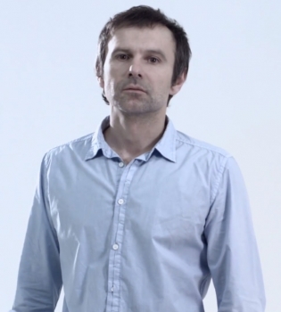 Святослав Вакарчук снялся в видео ко Дню Победы