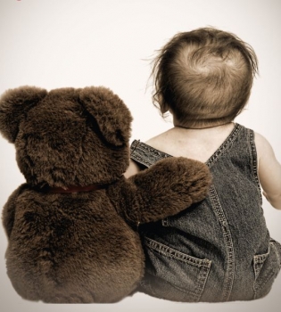 Любовь дарить легко