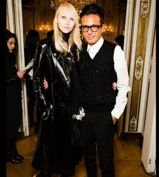 Невеста Омара Арфуша обнажилась