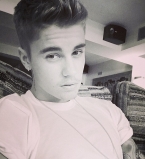 Любовный треугольник: Кендалл Дженнер ревнует Джастина Бибера к Селене Гомес