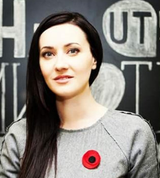 Как украинские знаменитости приняли новую символику Дня победы