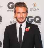 Ближе к науке: Дэвид Бекхэм в восторге от знакомства с ученым Стивеном Хокингом