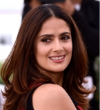 Канны-2015: Сальма Хайек на фотоколле фильма &laquo;Сказка сказок&raquo;