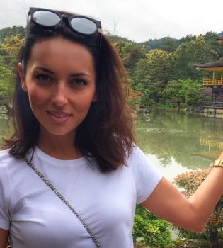 Алсу на Востоке