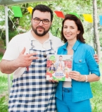 Руслан Сеничкин презентовал обложку своей второй кулинарной книги