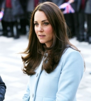 Непокорная герцогиня: королева Елизавета II заставляет Кейт Миддлтон появляться на публике