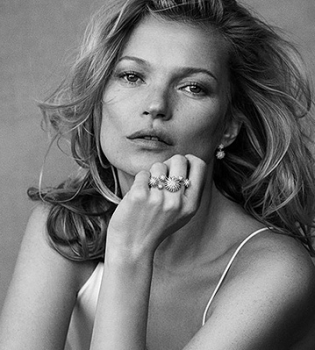 Кейт Мосс: &quot;Каждый раз на отдыхе я покупаю новое бикини&quot;