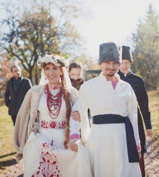 Иллария беременна