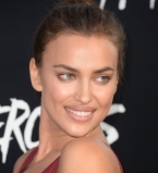 Королевский прием: Ирина Шейк встретилась с принцем Чарльзом