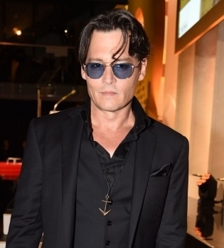 Джонни Депп стал лицом бренда Dior