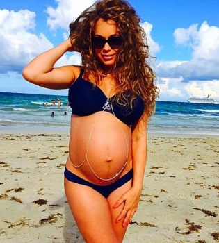 Яна Соломко на 9 месяце беременности