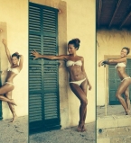 Нюша показала фигуру в купальнике