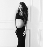 Кэти Топурия беременная