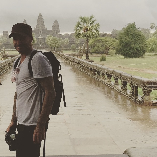 Дэвид Бекхэм отправился в путешествие по Камбодже