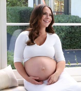 36-летняя Дженнифер Лав Хьюитт родила сына