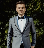 В автомобильной аварии погиб певец Владислав Левицкий