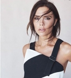 Непревзойденная Виктория Бекхэм блистает на обложке Vogue