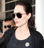 Анджелина Джоли и Брэд Питт показали подросших детей