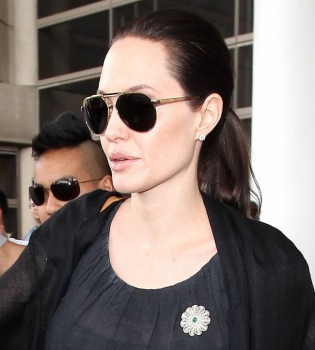 Анджелина Джоли и Брэд Питт показали подросших детей