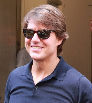 СМИ: Том Круз планирует женится на своей ассистентке