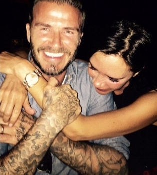 Во имя любви: Дэвид Бекхэм сделал новое тату, посвященное жене