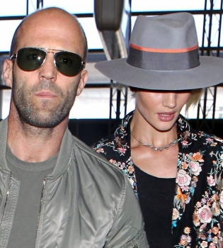 Самые стильные: Роузи Хантингтон-Уайтли и Джейсон Стэтхэм в Лос-Анджелесе