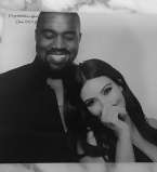 Все в сборе: Ким Кардашьян показала фото с семейной вечеринки