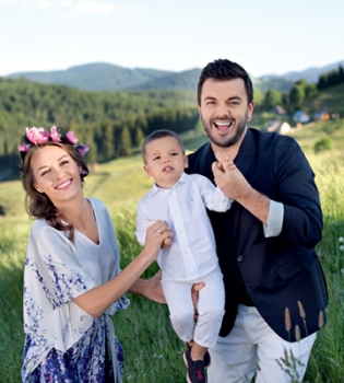 Григорий Решетник с женой и сыном