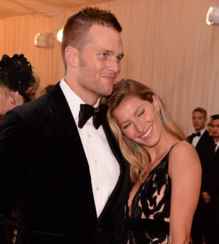 СМИ: Жизель Бундхен и Том Брэди на грани развода