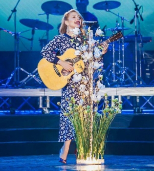 Скрябин, Наталья Могилевская, Тина Кароль: звезды на концерте ко Дню Независимости Украины