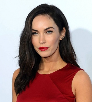 После развода Меган Фокс будет выплачивать мужу алименты - СМИ